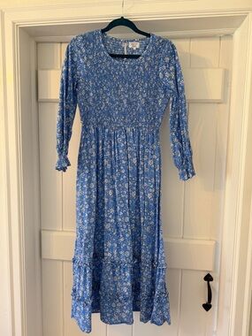Unbranded Blue Floral Smocked Midi Dress